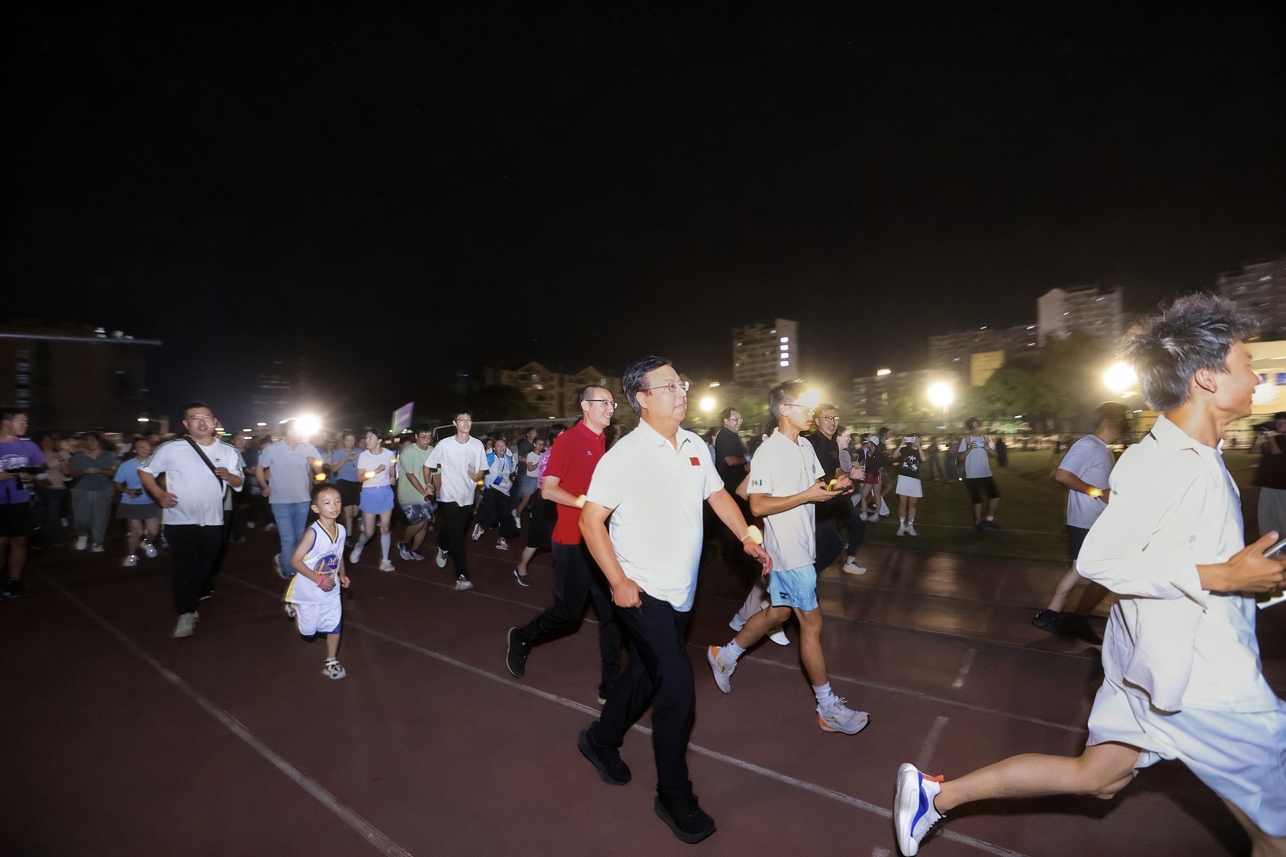 文件名称:健康跑2.jpg原图大小:0.85MB